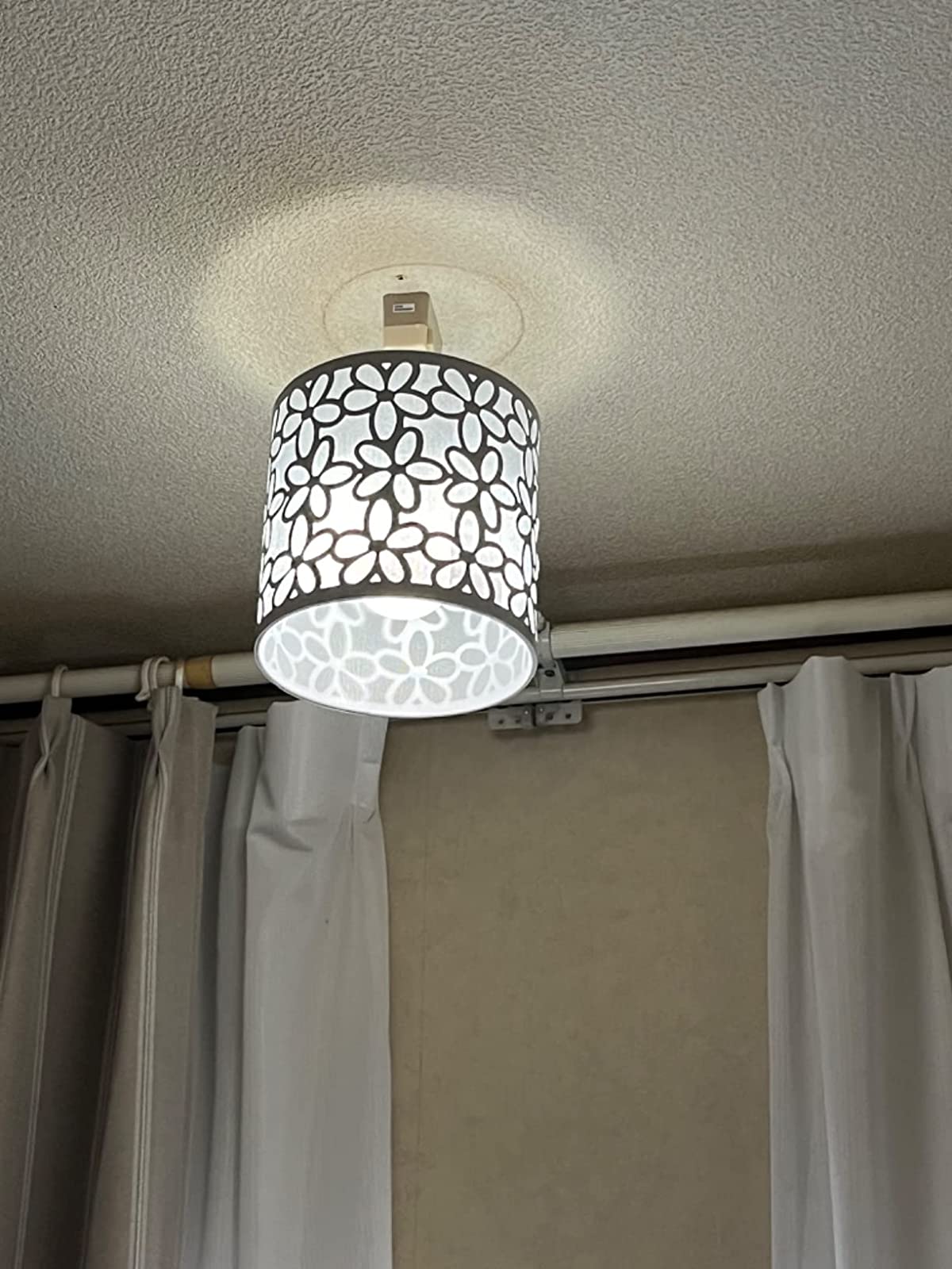 FSLiving Ceiling Light, Cute Flower Toilet Light, Entrance Light, Japanese Room, Scandinavian Japanese Style, Hanging Ceiling Light, Small Ceiling Light, No Construction Required, Lighting Fixture, Ceiling Light E26