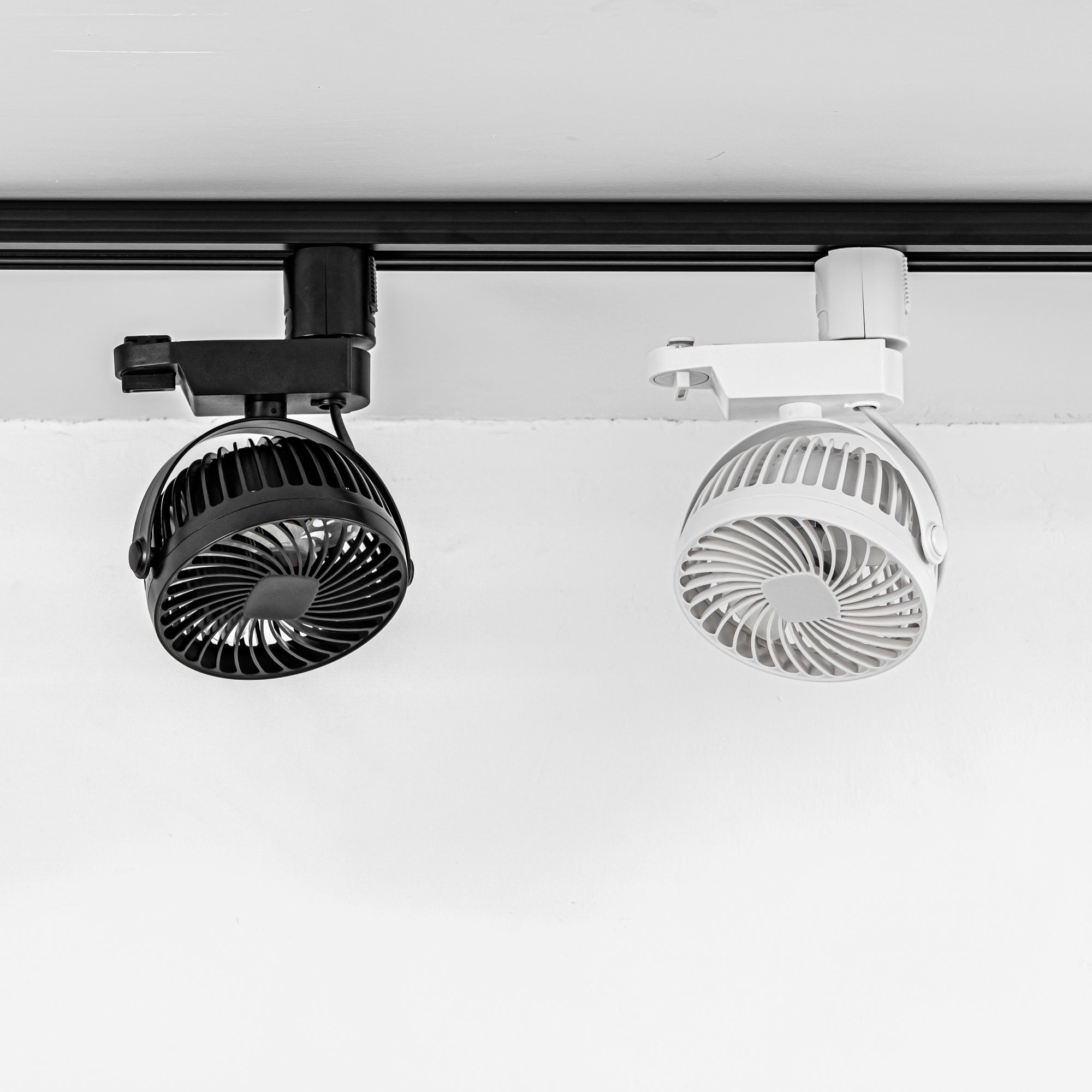 3台まとめ買い【音声操作】 ダクトレール　コンパクト　サーキュレーター 3台まとめ買い【音声操作】 ダクトレール コンパクト